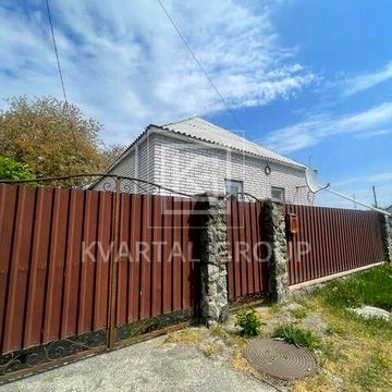 Продаж 2к Дім Привітна вулиця