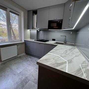 Продам однокімнатну кввртиру з сучасним ремонтом