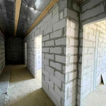Терміново! Двокімнатна в зданому та обжитому будинку