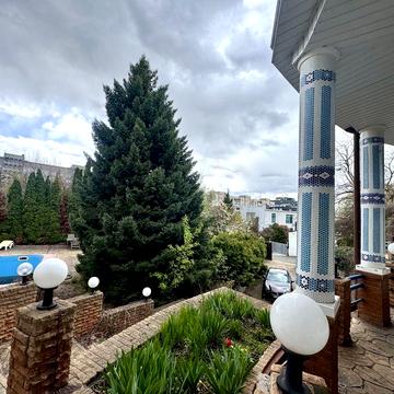Продаж представницького домоволодіння в центральній частині Києва — $1 300 000