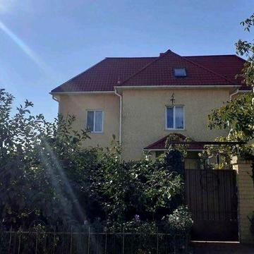 Дом з участком у Царському селі