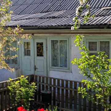 НЕРУХОМІСТЬ від ОЛЕКСАНДРА!Частина будинку в Рівне.ДЕшеВО!!!