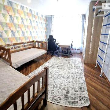 Продаж 2к Квартира Українських Декабристів вулиця