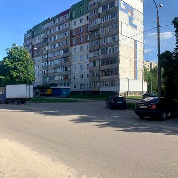 Квартиру 3 комнатную