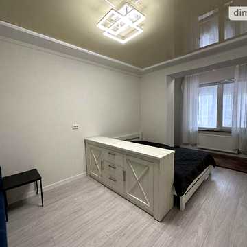 Продаж 1к Квартира Нижня Берегова вулиця
