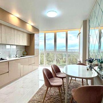 Продаж 3-кімнатної квартири з дизайнерським ремонтом ЖК Парковий