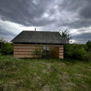 Продам будинок з земельною ділянкою 25 соток