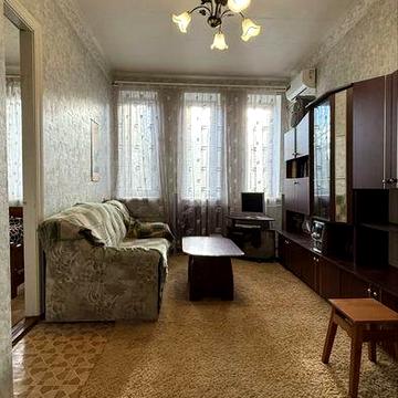 Продаж 2х кімнатної сталінки на СоцМісті