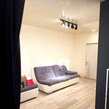 Сучасна 2х кiм.квартира 42кв.м