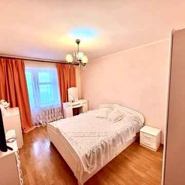 Продаж 3-кімнатної квартири, Урлівська, Позняки, Осокорки