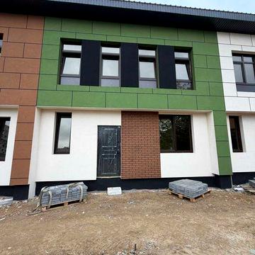 Продам таунхаус у Святопетрівському, 1.5 сотки, Газ, Без комісії