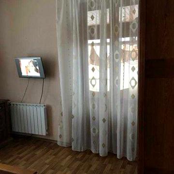 Продам квартиру на Бекетова.