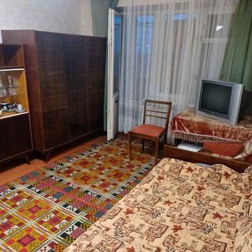 Без комісії. Продаж однокімнатної квартири в цегляному будинку