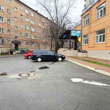 Власник Продаж 1 кімнатна центр масив вулиця Лагунової Гагарина