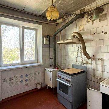 Продам 2 кімнатну квартиру з автономним опаленням!!!