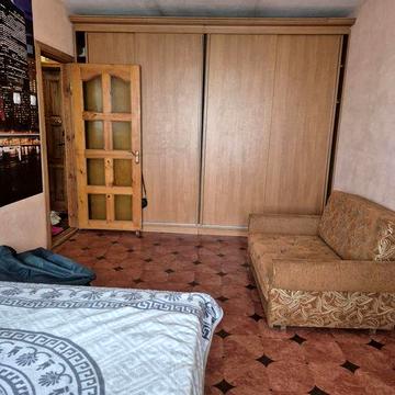 Продам 1к квартиру на масиві Незалежності