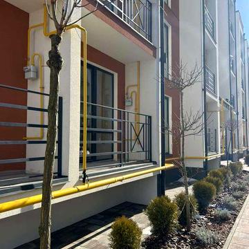 Велика однокімнатна в Гостомелі з частковим ремонтом та документами