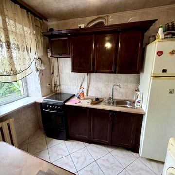 Продаж 3 кімнатної квартири вул. Віталія Бохонка. Сертифікат
