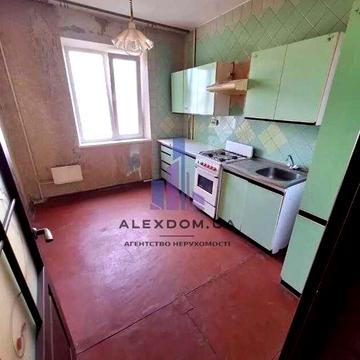 Продаж 3к квартири вул. Каштанова 8. Троєщина