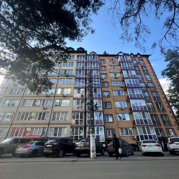 Двокімнатна квартира з ремонтом, газ, мінімальне оформлення