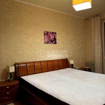 3 квартира , Павло поле, Кл. Балакирева 20, м. Ботанический сад
