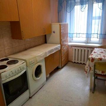 Оренда 1 комнатной квартиры  улиц Дачна 53 ( Бориса Гарина  )
