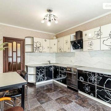 Продаж 3к Квартира Пономарьова вулиця ЖК Коцюбинский