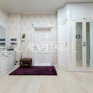Оренда / Квартира 3к. / ул. Коновальца Евгения, Печерск, г. Киев