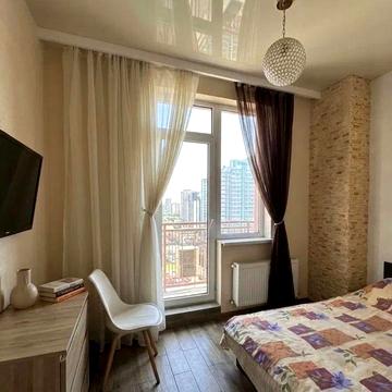 1к квартира ЖК 5 Жемчужина Кадорр Таирова панорамный балкон ремонт
