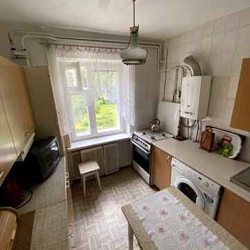 Вільна 2к квартира в центрі