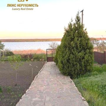 Продам 2 этажный дом  Бурдовка,  ПЕРВАЯ ЛИНИЯ от лимана!