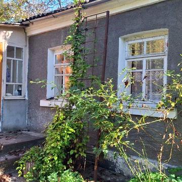 Хата неподалік Хмельницького у селі Баглайки