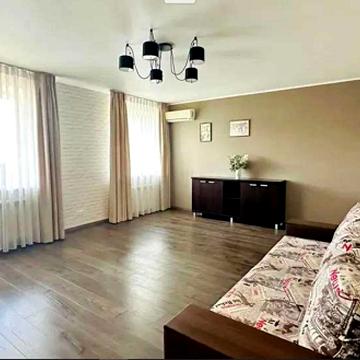 Продаж, Квартира, 3 кімнати, 90 м², Маршала Малиновского, Черемушки, Одесса