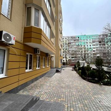 Продаж,  Квартира,  2 комнаты,  83 м²,  ЖК Солнечный-4,  Солнечная (Приморский),  Фонтан,  Одесса