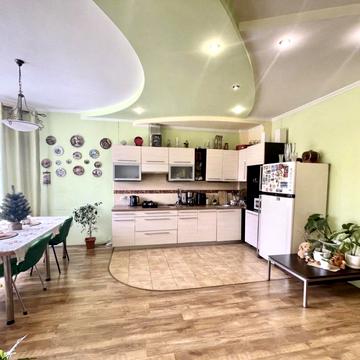 Продаж,  Квартира,  1 кімната,  83 м²,  ЖК Чудо город,  Среднефонтанская,  Фонтан,  Одесса
