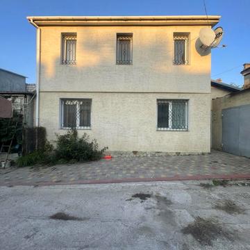 Продаж,  Будинок,  5 кімнат,  125 м²,  1 сот.,  Адмирала Лазарева,  Молдаванка,  Одесса