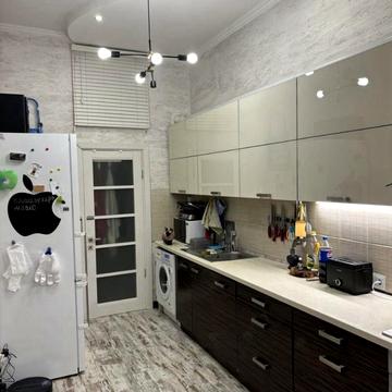 Продаж,  Квартира,  2 кімнати,  76 м²,  Колонтаевская,  Молдаванка,  Одесса