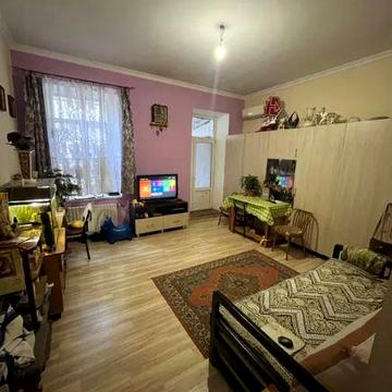 Продаж,  Квартира,  3 комнаты,  85 м²,  Екатерининская,  Центр,  Одесса