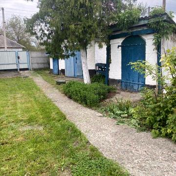 Продаж хати в селі Слобідка