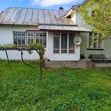 Продається будинок в селі Корнич