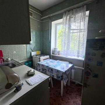 Продам двокімнатну квартиру