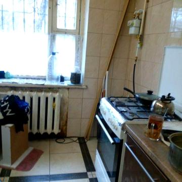Продажа 4 комнатной бул. Перова 48 этаж 1