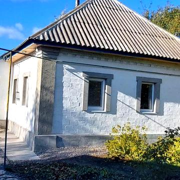 Будинок в с.Хомутець 13000 доларів