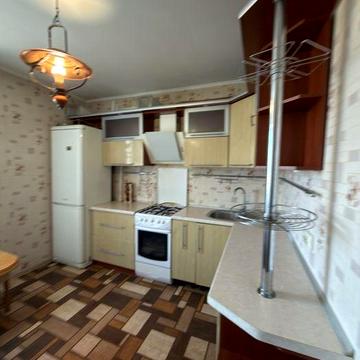 Терміновий продаж !!! Простора   2-кімнатна  квартира у цегляному будинку