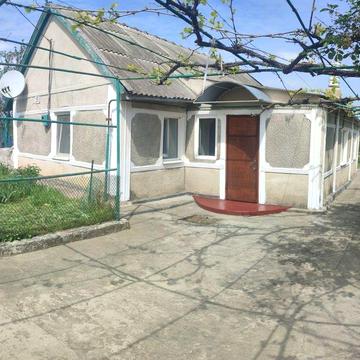Продам дом пос.Ивановка,Одесская обл.  56м2  6 соток , газ сан узел все коммуникации 70 км от Одессы