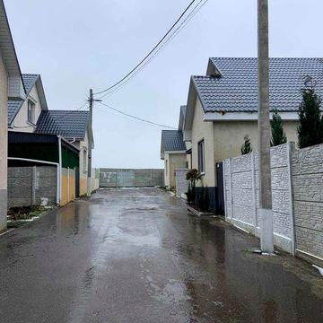 Продаю будинок в Червоному хуторі/Таїрове/Чорноморка