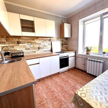 Продам квартиру вул. Івана Сірка