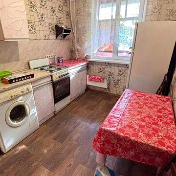 Сдам в аренду 1к 41 м 3й этаж/9и улучшенку с газплитой, Салтовка