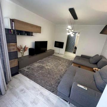 Без % Продаж вул. Академіка  Єфремова ( Уборевича )19-а комфортна 2 кв.  63 кв.м