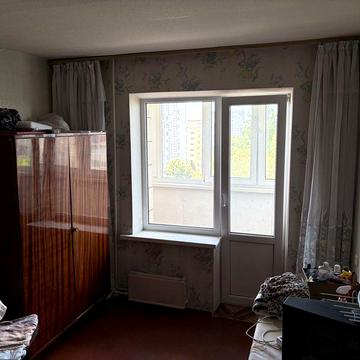 Однокімнатна квартира Гната Юри
